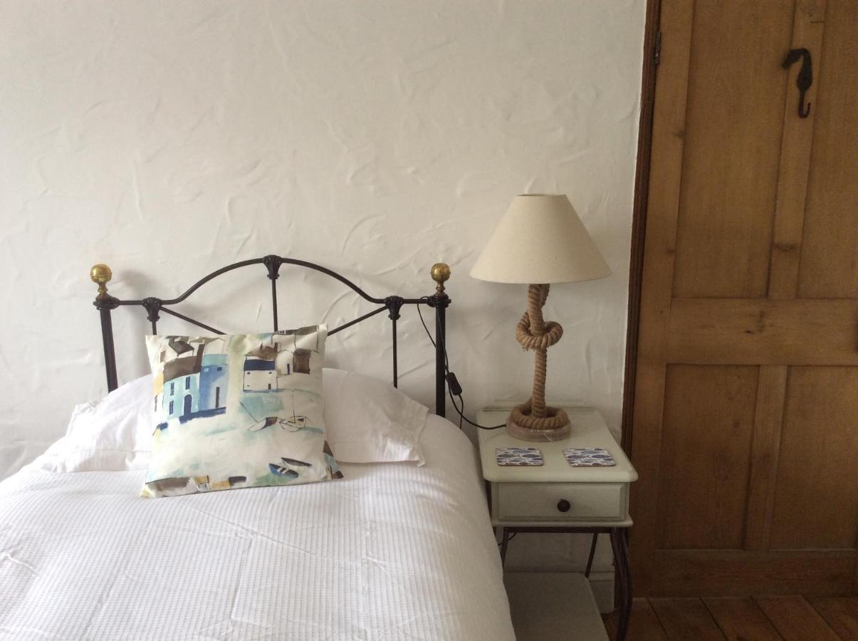 Sea Haze Charlestown Villa เซนต์ออสเทลล์ ภายนอก รูปภาพ